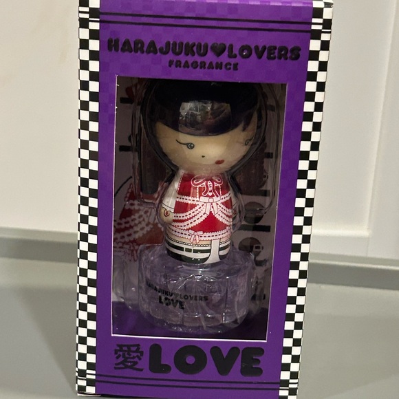 Harajuku Lovers “wicked style”Purple and Red Fragrance Doll - Picture 2 of 3
